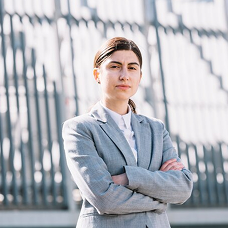 นางสาวพรชัย อุดม